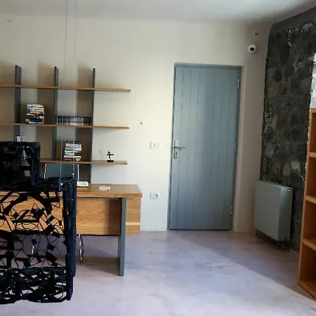 Otel North Santorini A Luxury Pýrgos