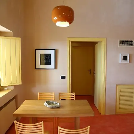 North Santorini A Luxury Pýrgos