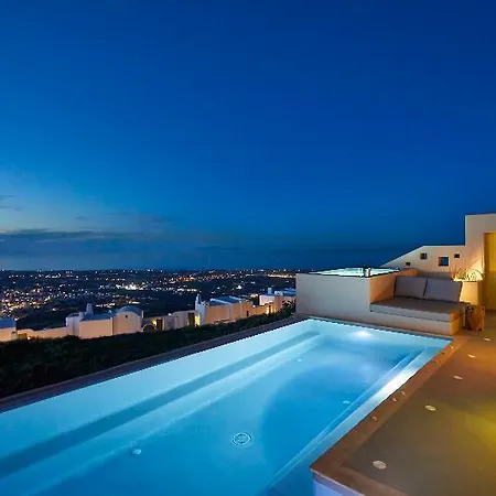 Otel North Santorini A Luxury Pýrgos